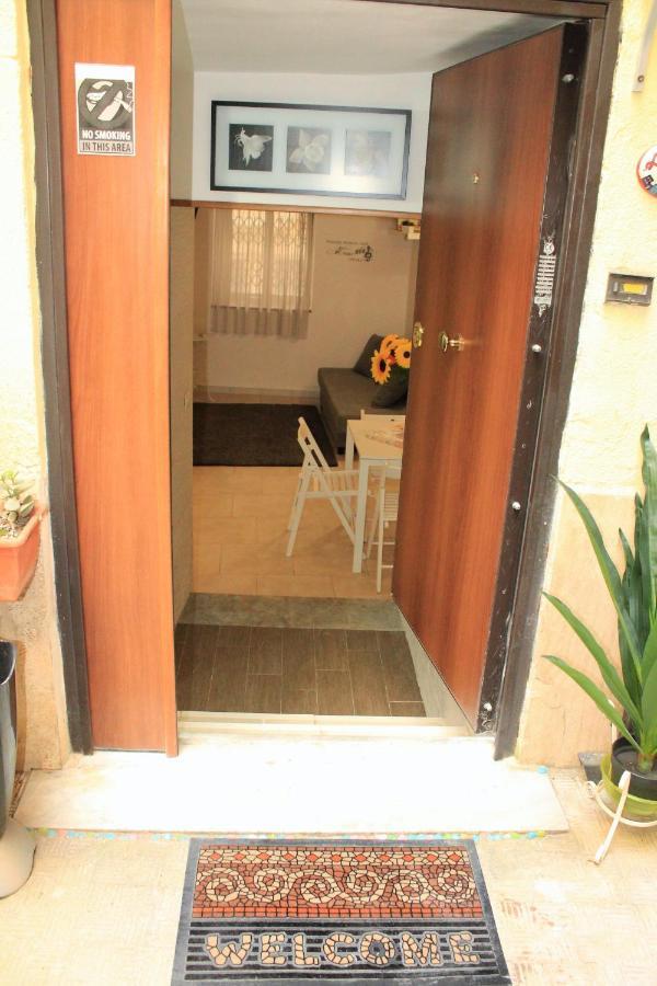 Casa Vacanze Angelica Salerno Ngoại thất bức ảnh